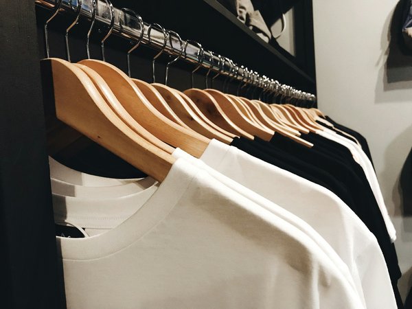 T-shirt personnalisé par une entreprise : la garantie d'un résultat surprenant